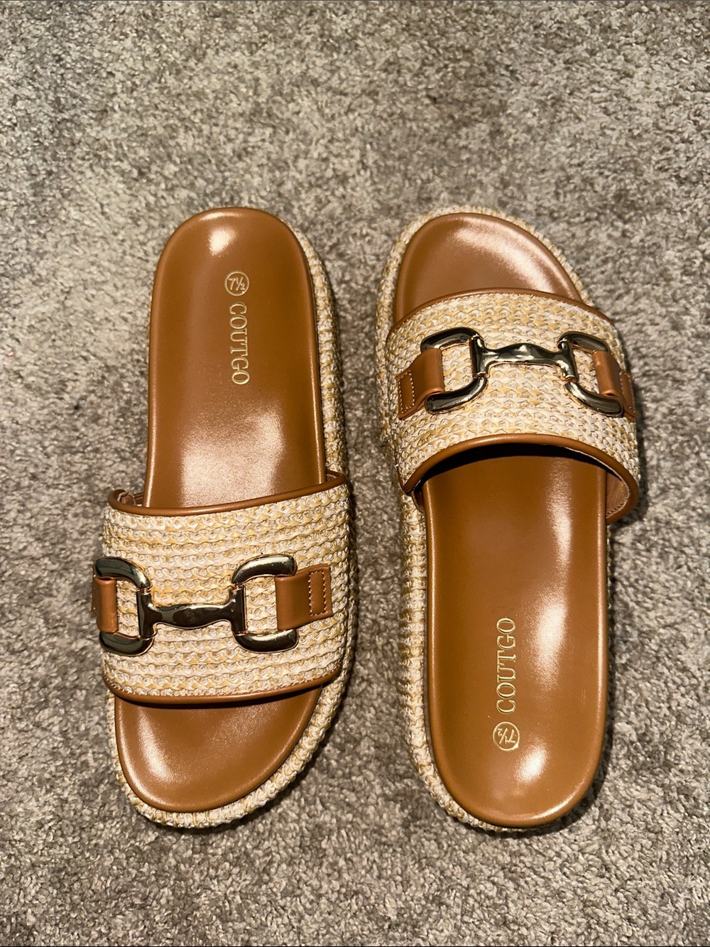 Coutgo Raffia Chunky Slides w/Gold Buckle Size 7.5 NWOT